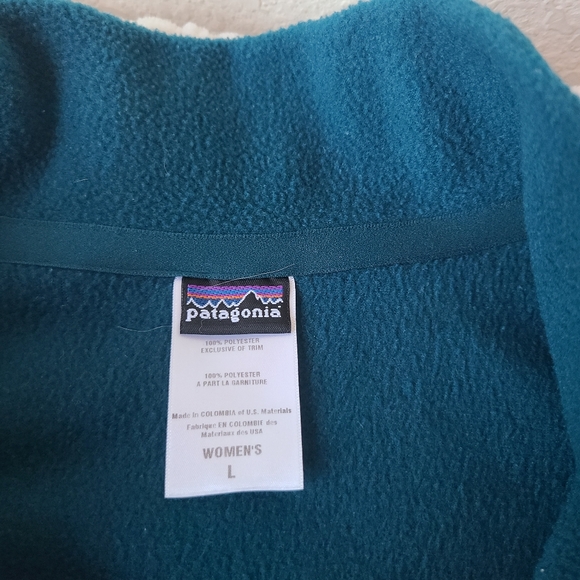 Patagonia Teal Women's Fleece Jacket Size L - Picture 3 of 6